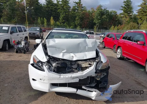 2010 Honda Accord 2.4 Ex-L z USA, uszkodzony, nr VIN 1HGCS1B82AA002734